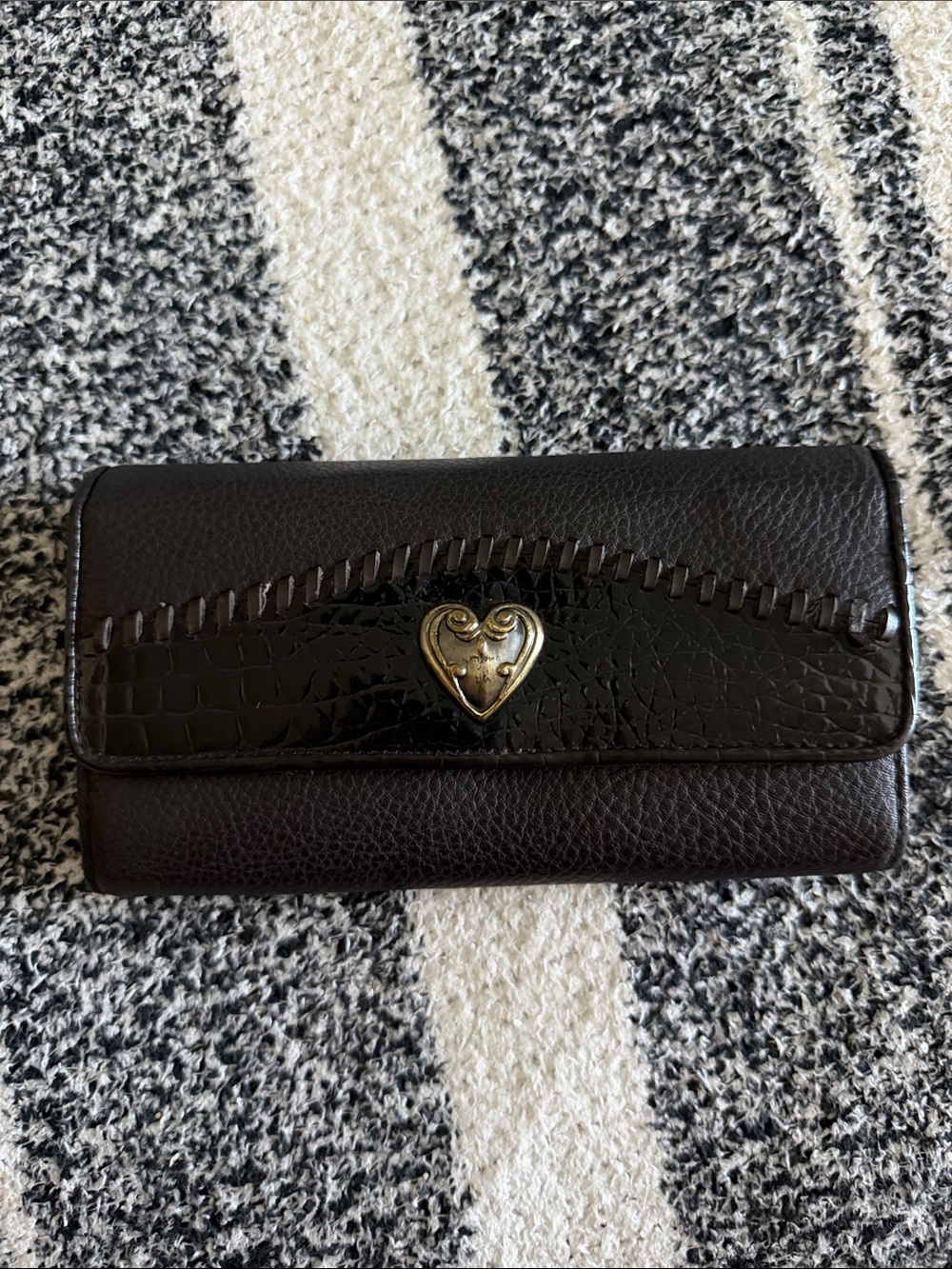 Heart Accent Brown Women’s Wallet - Unbranded